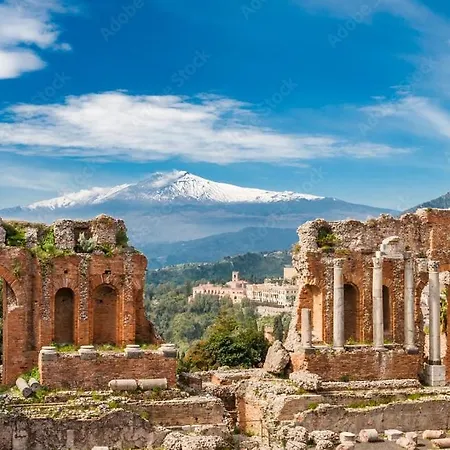 Sicilian Luxury * Taormina